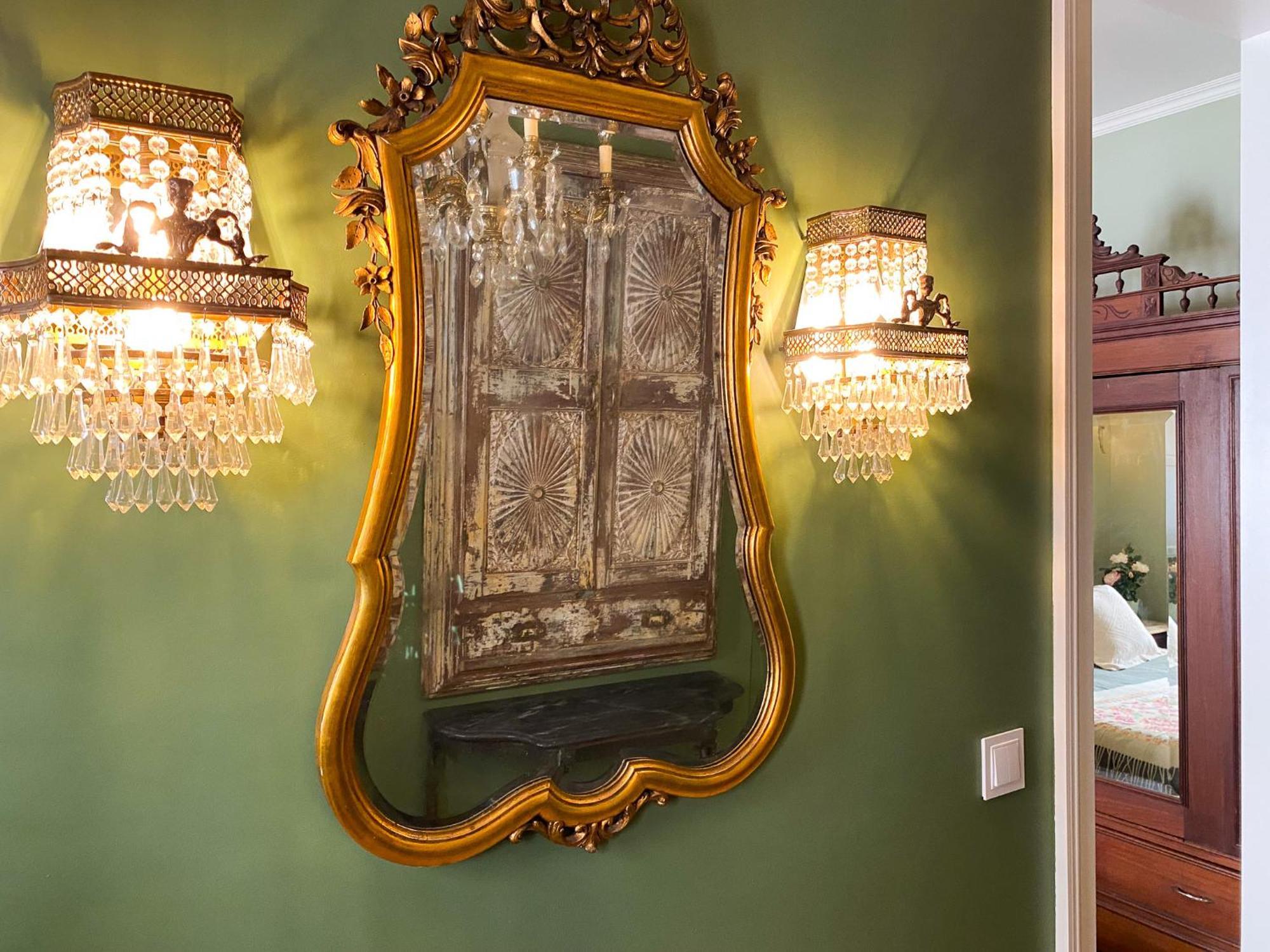 Modern Belle Epoque Apartment