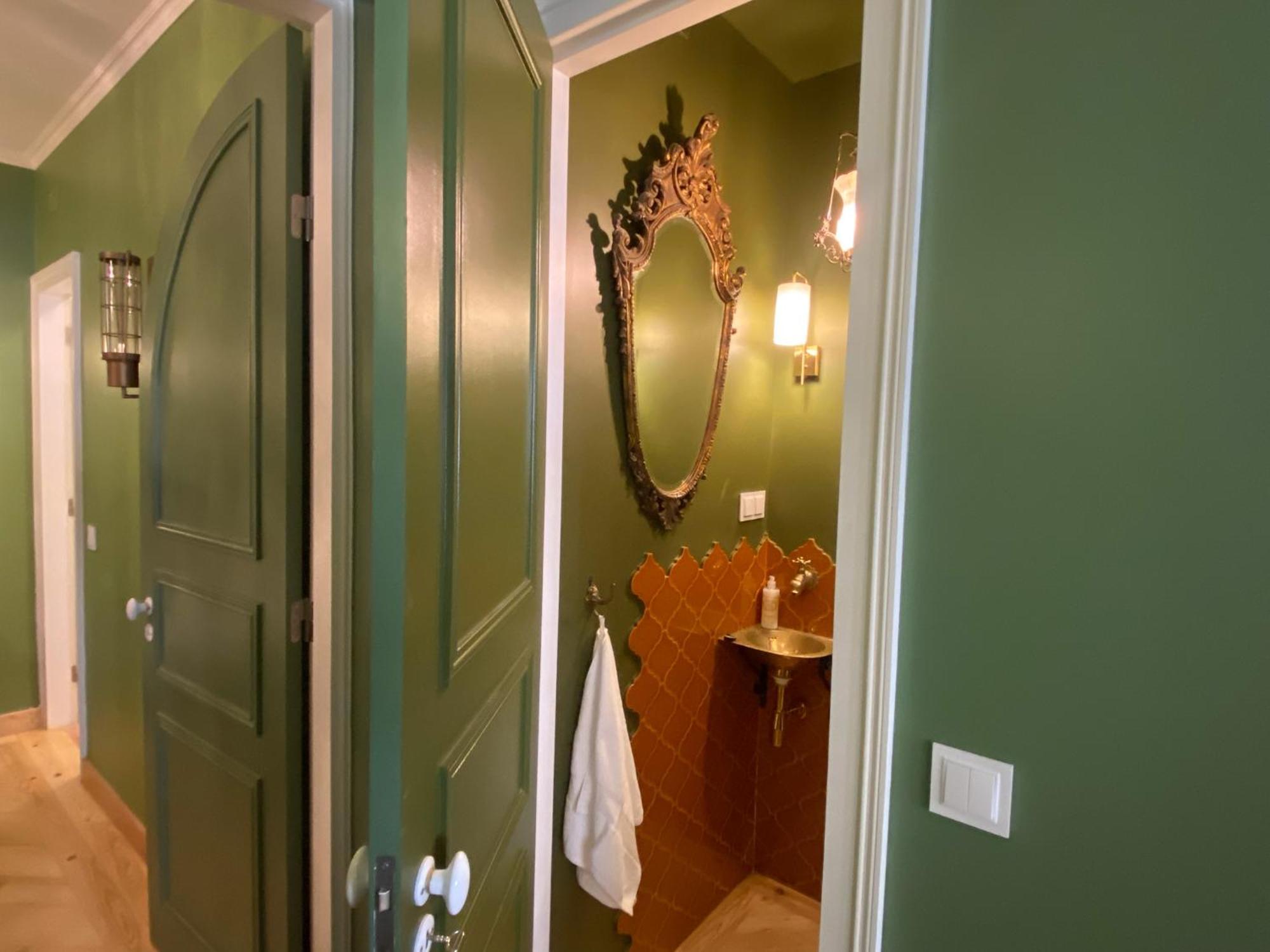 Modern Belle Epoque Apartment